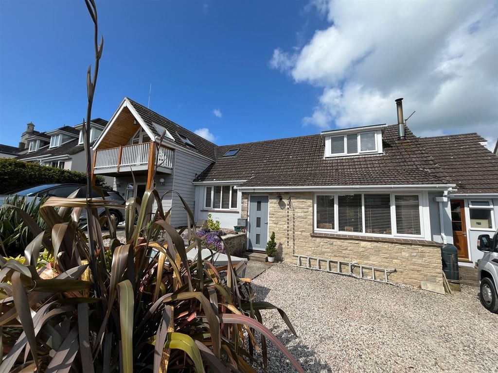 Property photo 1 of 33 4133 Newwindowcard.Jpg
