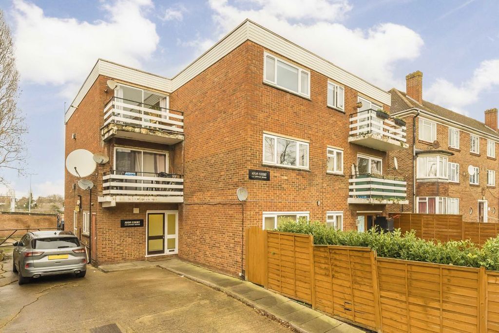 Property photo 1 of 6