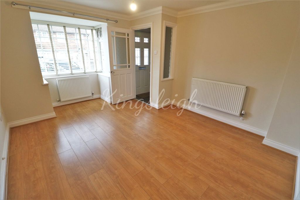 Property photo 2 of 17 Living Room