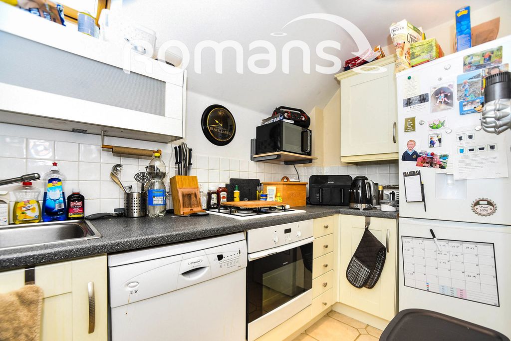 Property photo 2 of 10 Photo