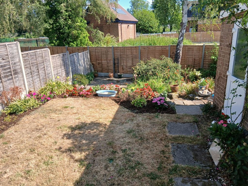 Property photo 3 of 25