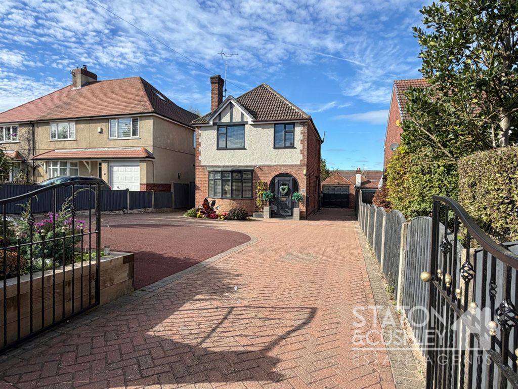 Property photo 1 of 30