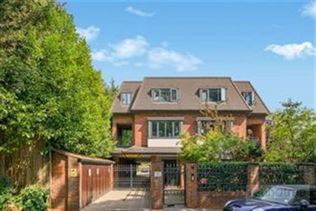 Property photo 1 of 14 (Main)