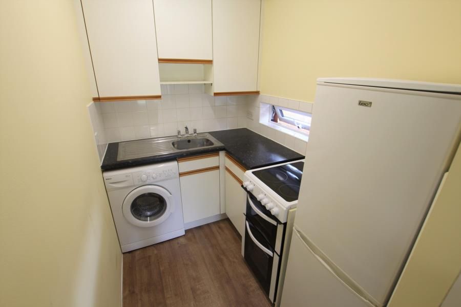 Property photo 2 of 4