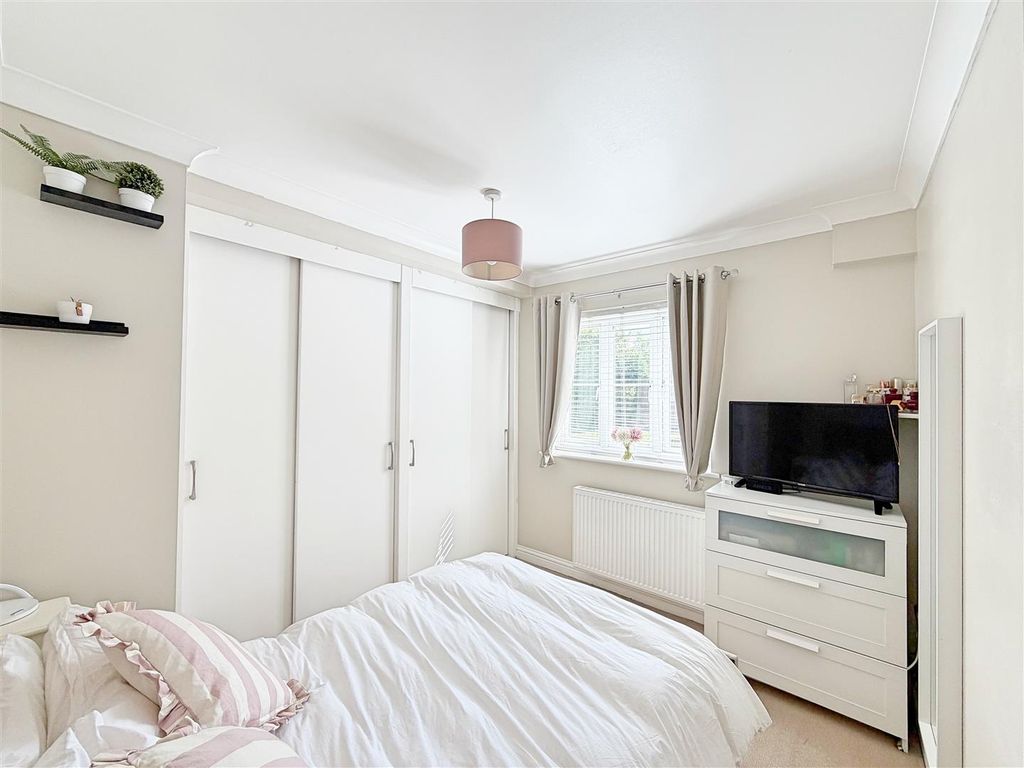 Additional image 6 of 2 bed flat for saleStation Approach, Braintree CM7
