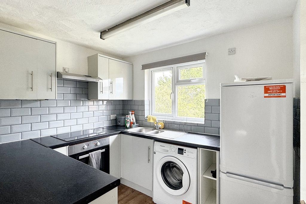 Property photo 2 of 7 Img_1169