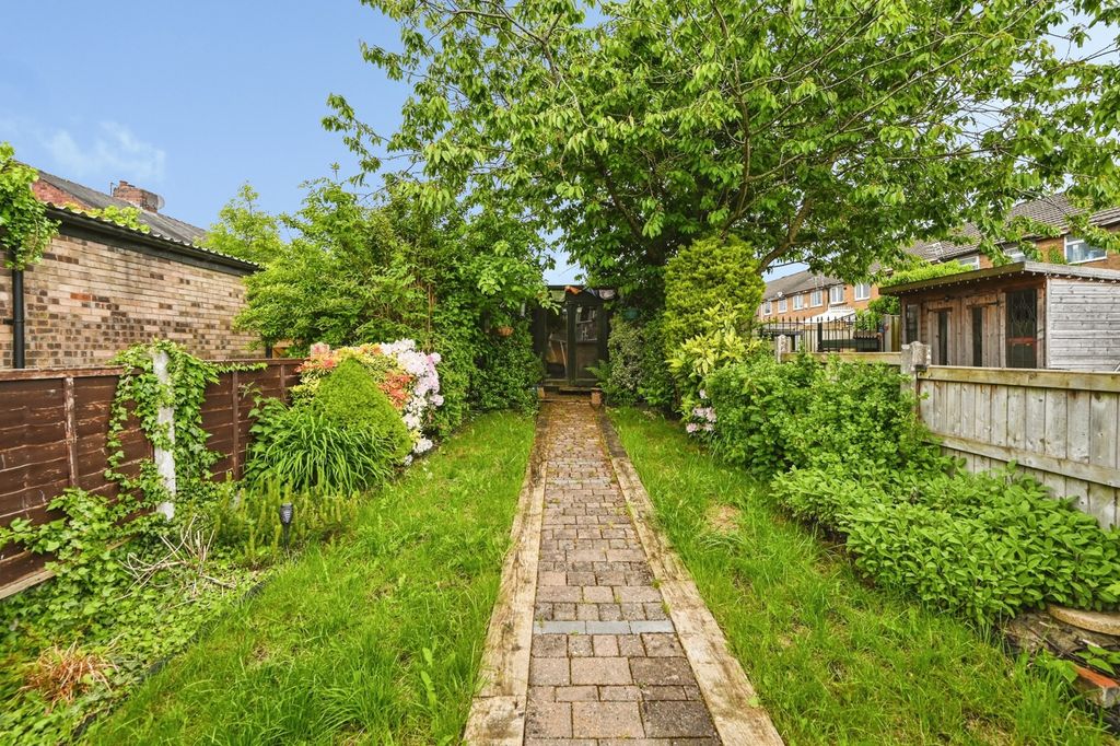 Property photo 3 of 15 Pbox-Img.Jpg