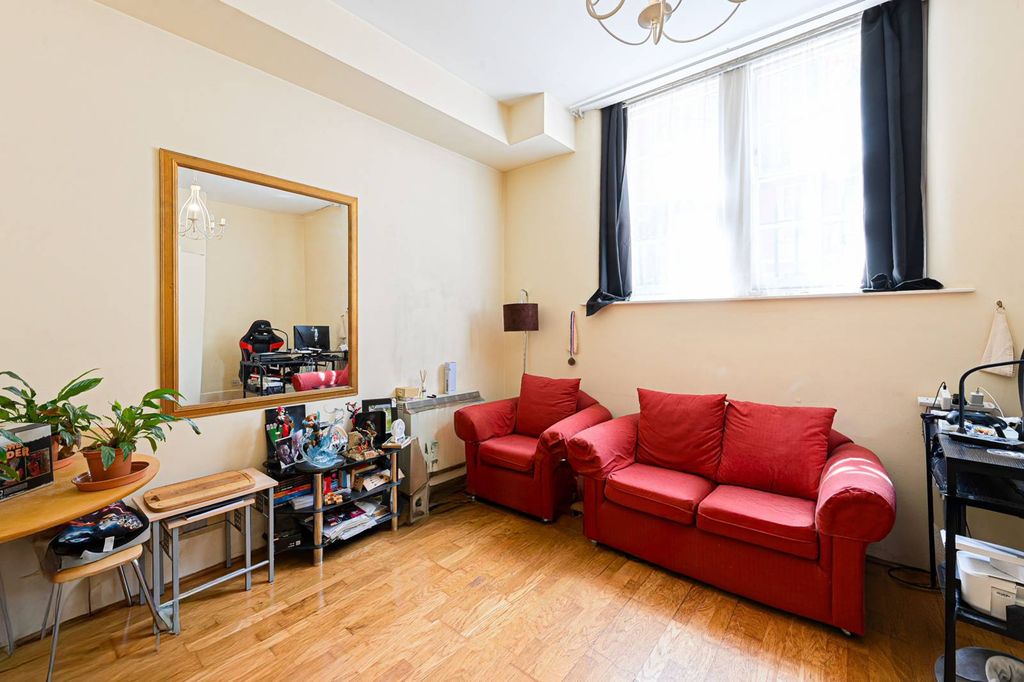 Property photo 2 of 7