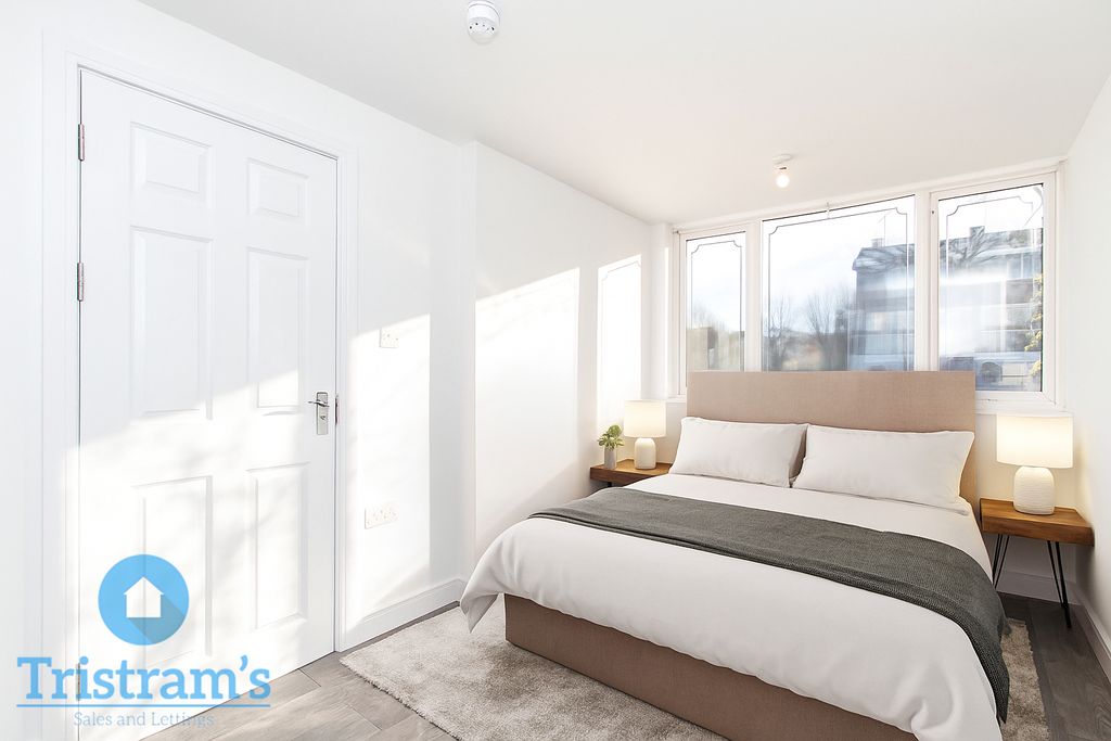 Property photo 1 of 26