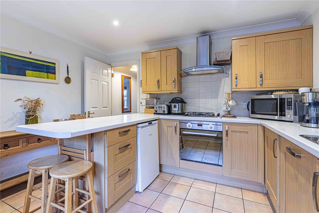 Property photo 3 of 24 Picture No. 05