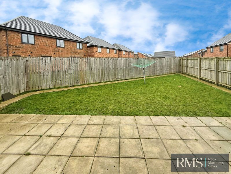 Property photo 2 of 13 Photo 12