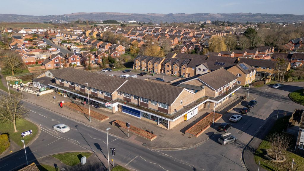 Property photo 1 of 4