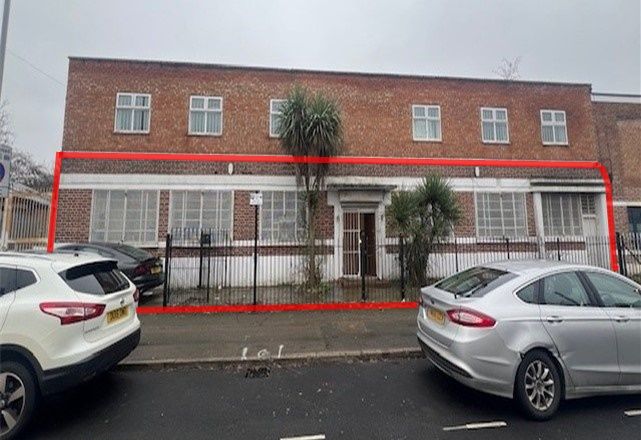 Property photo 1 of 3
