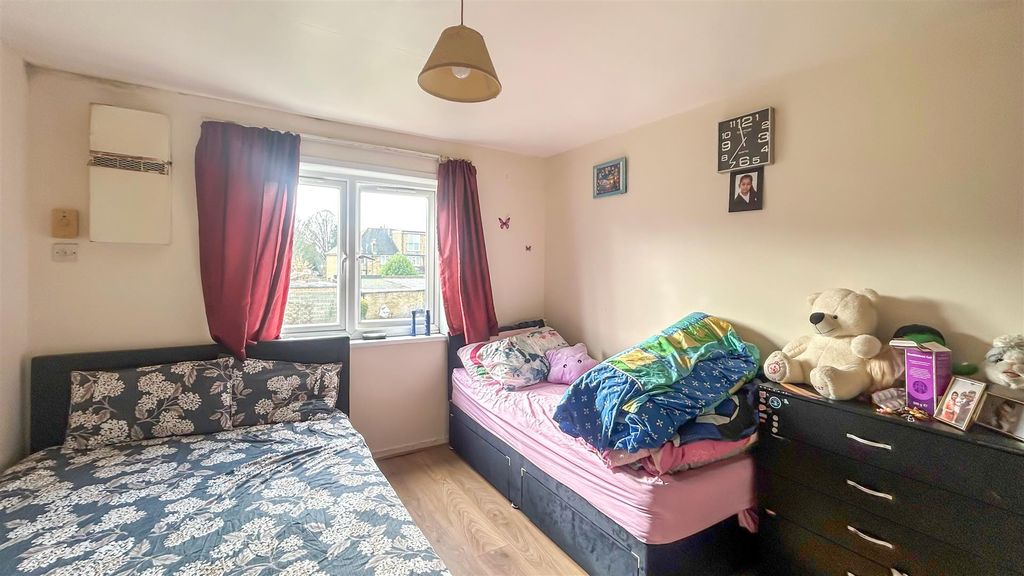 Property photo 3 of 4 2-2.Jpg