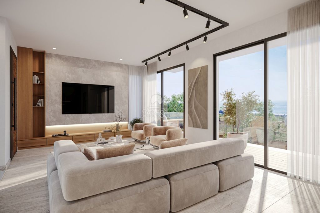 Property photo 2 of 23