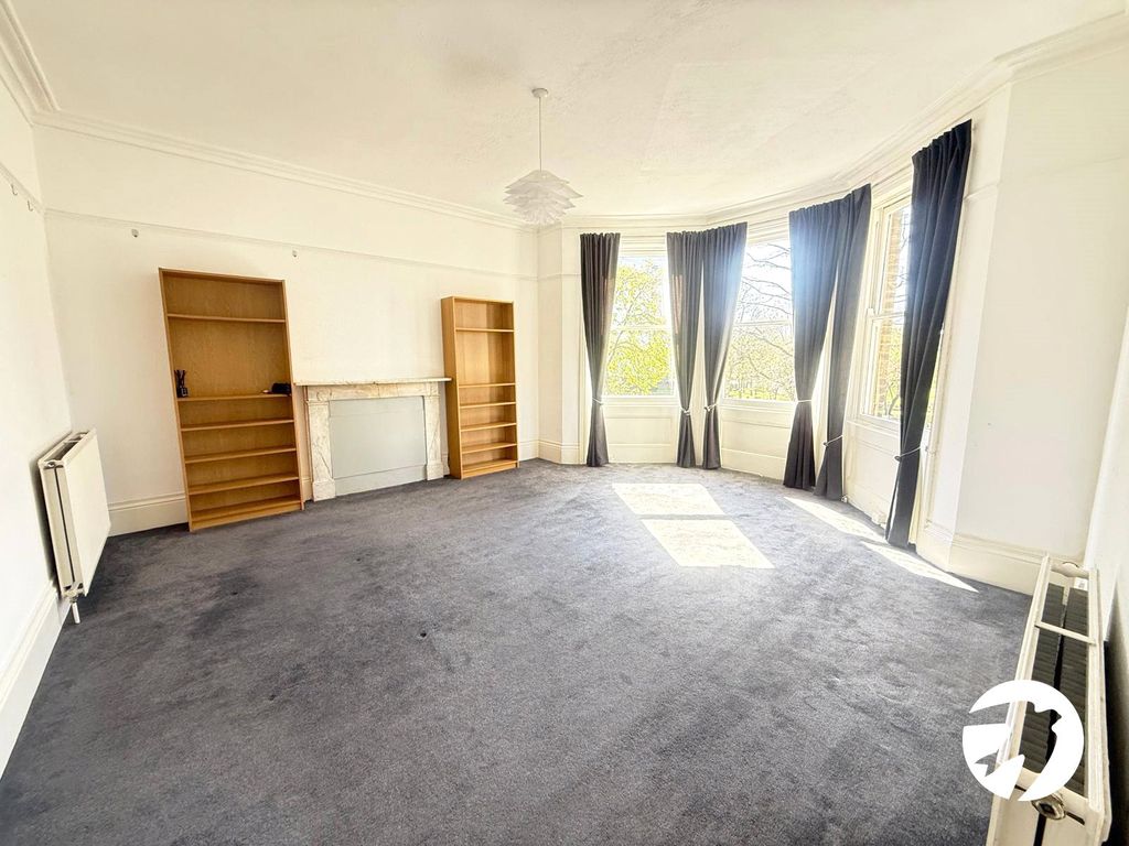 Property photo 1 of 10 Picture No. 21