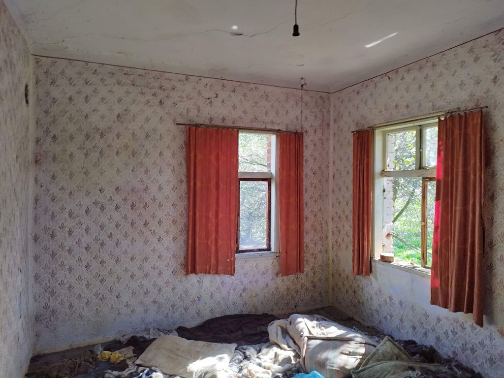 Property photo 3 of 5