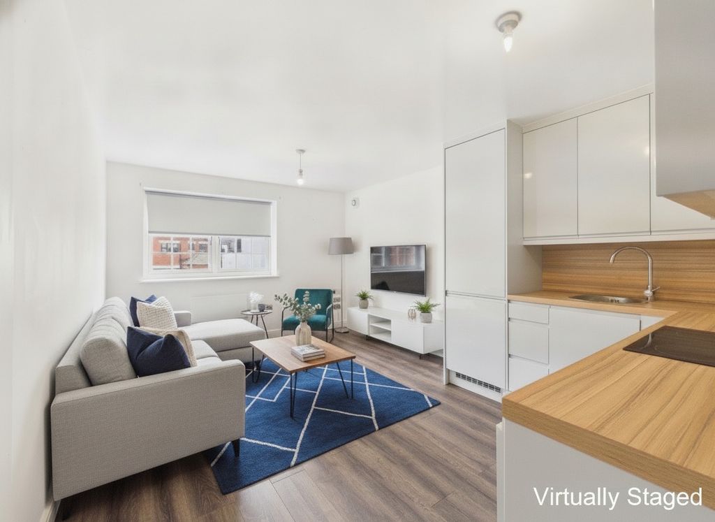 Property photo 2 of 14 2860773