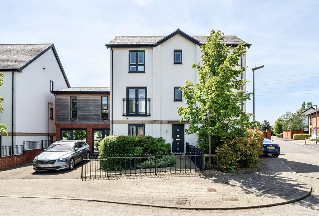 Property photo 1 of 20 1463138-20-6A106c...
