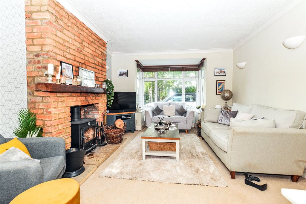 Property photo 3 of 21 Picture No. 33