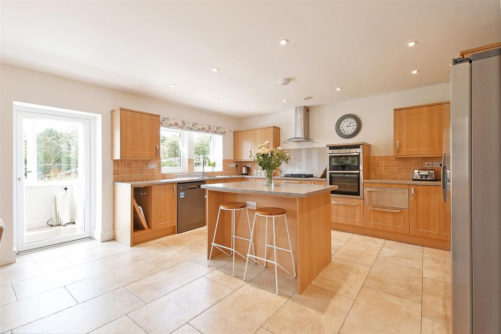 Additional image 66 of 6 bed detached house for saleCastleton Road, Hathersage, Hope Valley S32