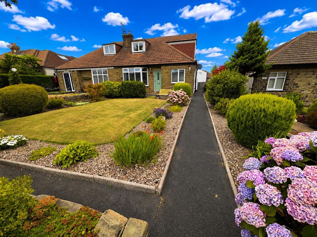Property photo 1 of 35