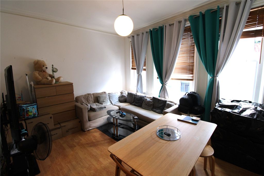 Property photo 1 of 5 Picture No. 04