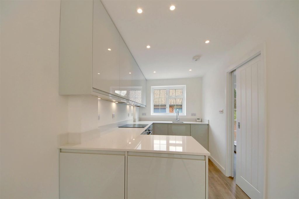 Property photo 2 of 15 Img8682Img8684Dp_Dp_9551025.Jpg