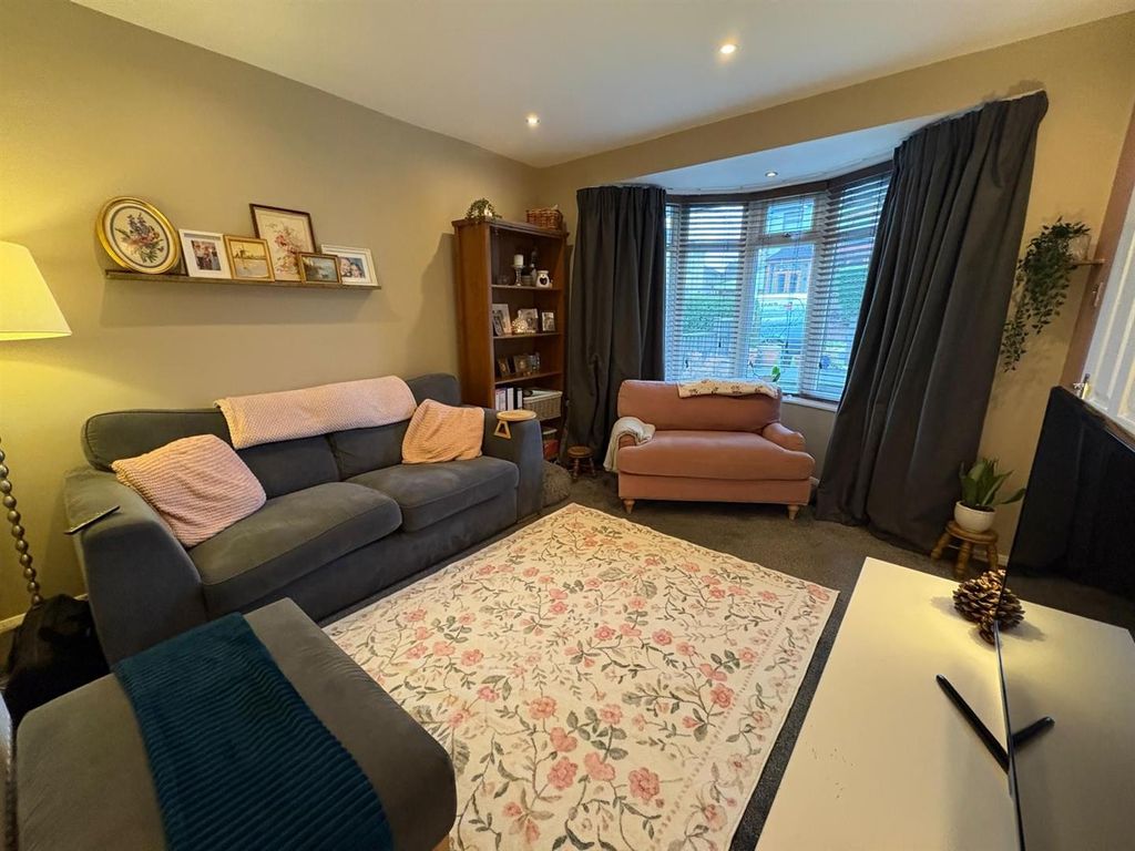 Property photo 3 of 24