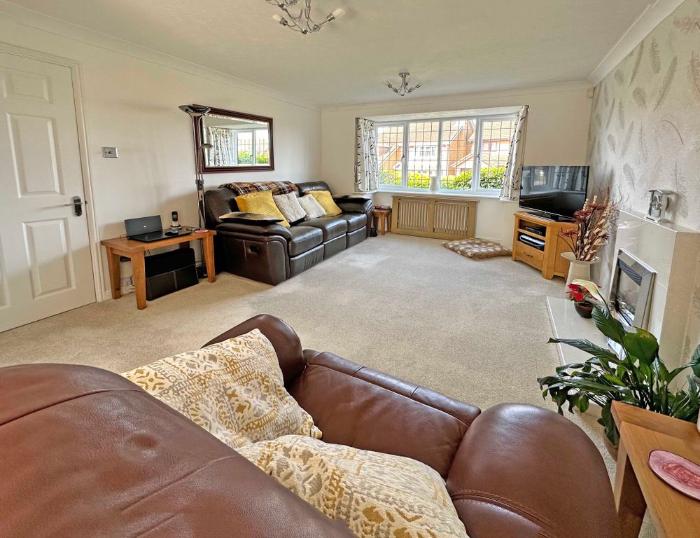 Property photo 3 of 15