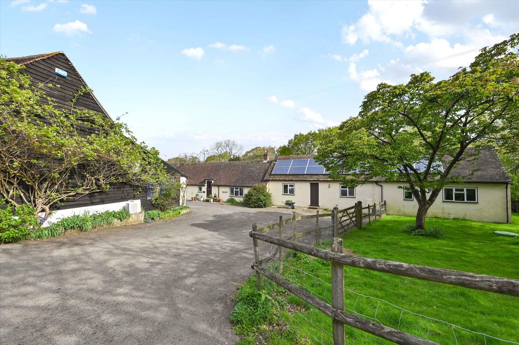 Property photo 2 of 15 Image