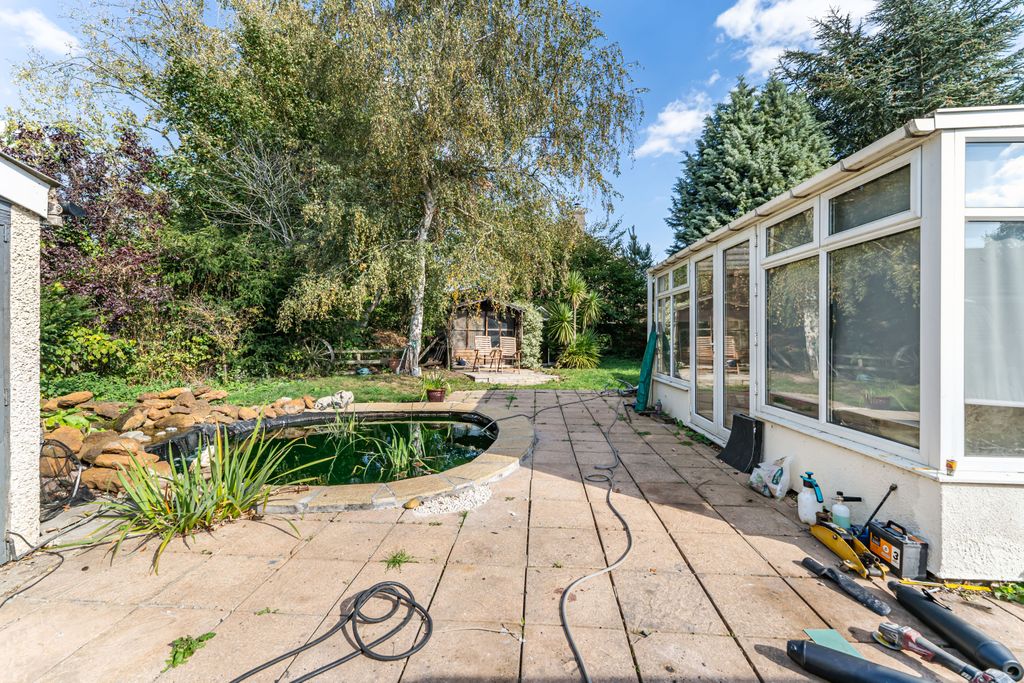 Property photo 1 of 19