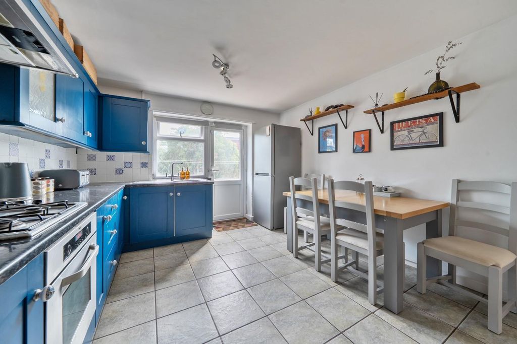 Property photo 2 of 20 1-6A59A900Afdea-1493447 (10)-1.Jpg