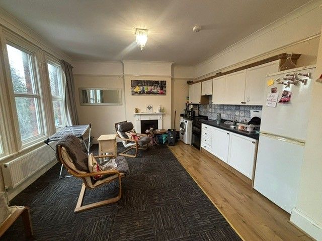 Property photo 2 of 5