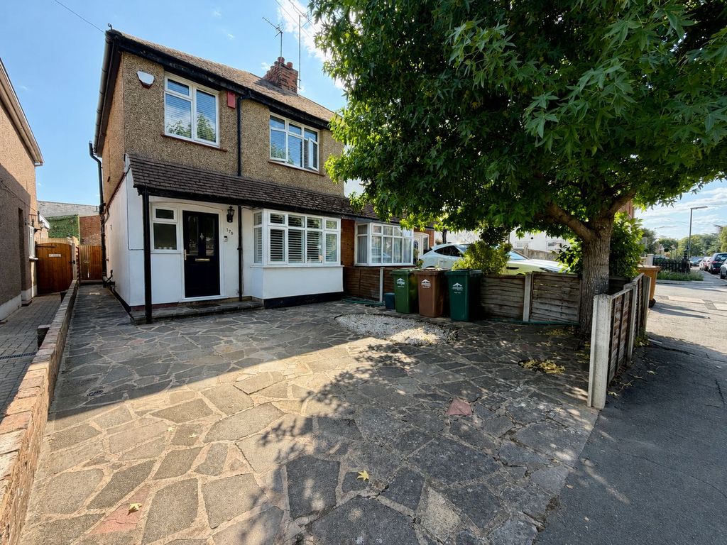 Property photo 1 of 39