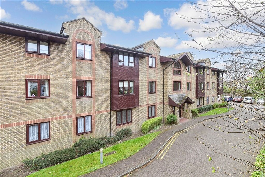 Property photo 1 of 10 External (Web)