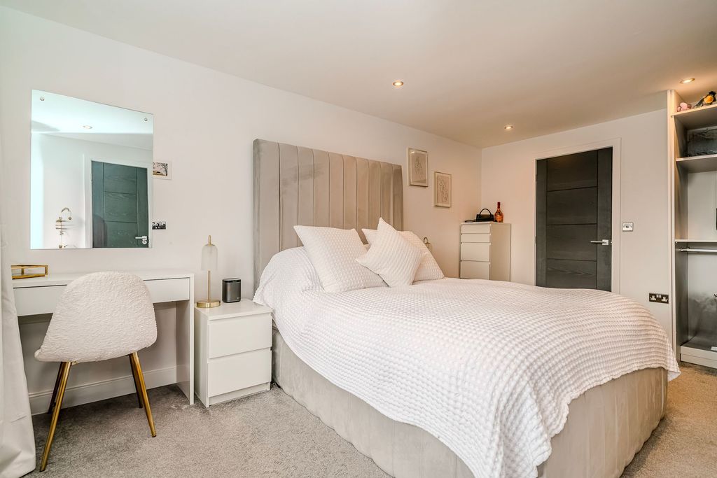 Additional image 35 of 5 bed detached house for saleDunkirk Lane, Leyland PR26