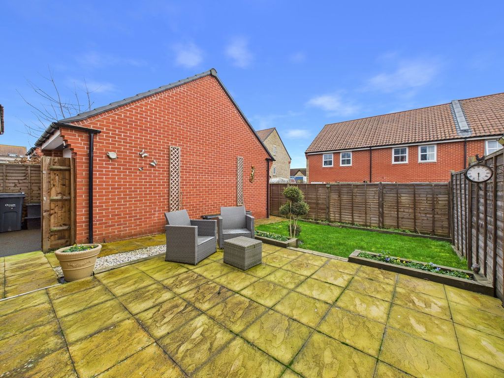 Property photo 3 of 19