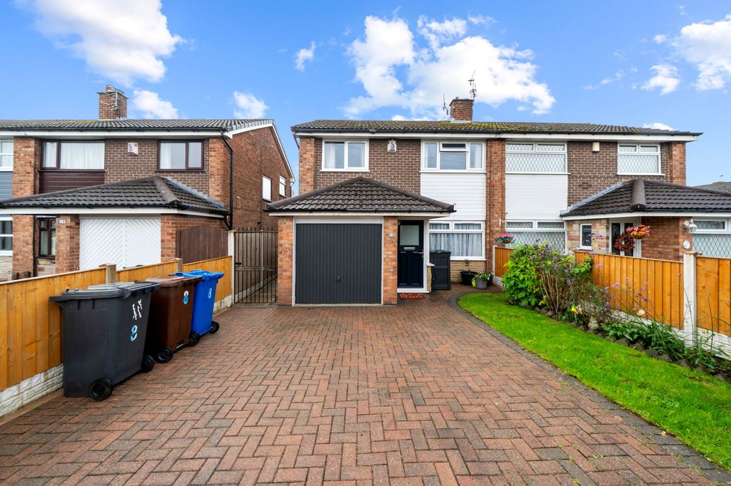 Property photo 1 of 24