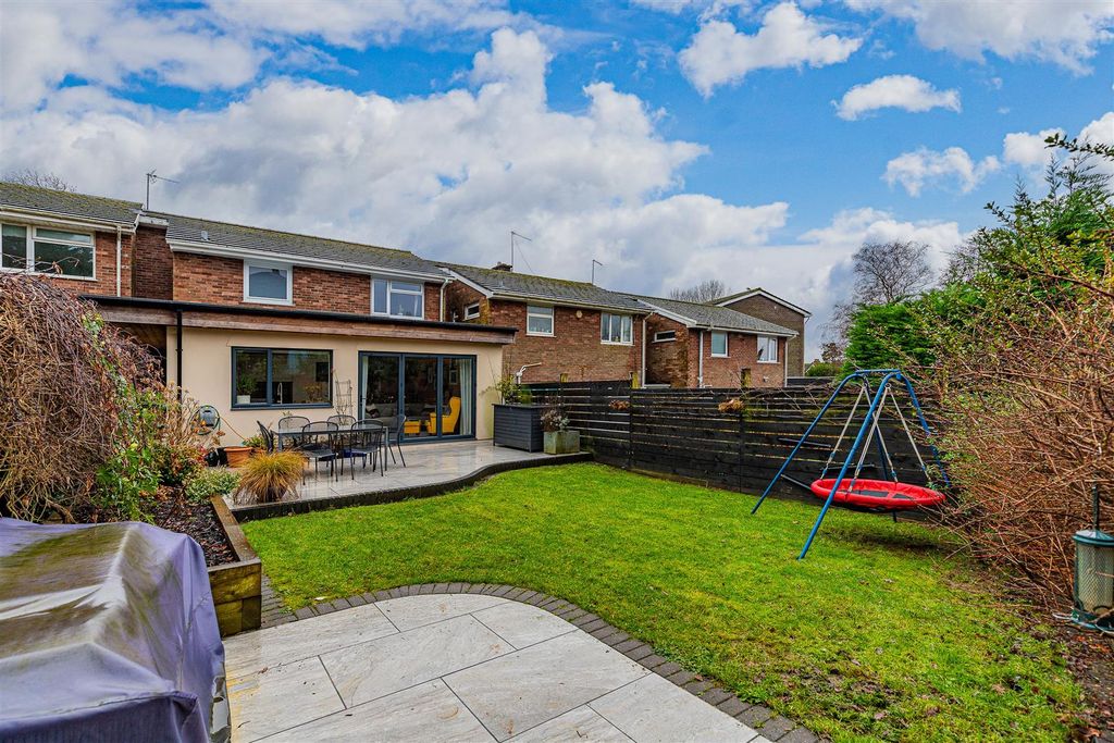 Property photo 3 of 24 40-22.Jpg