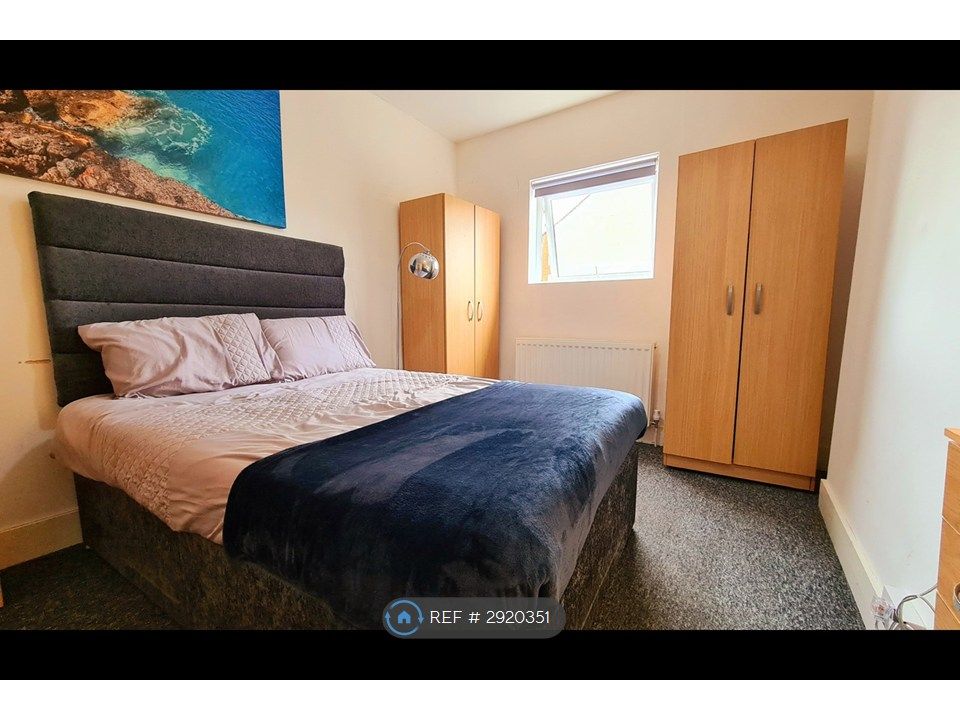 Property photo 3 of 4