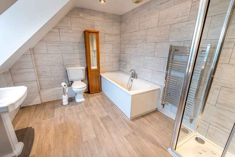 Property photo 3 of 23