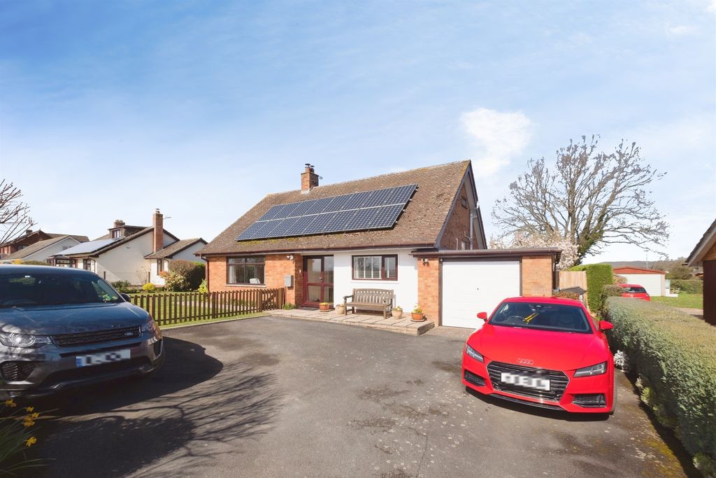 Property photo 1 of 19