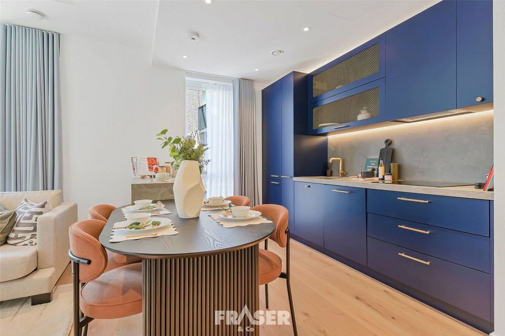 Property photo 2 of 22 Picture No. 31