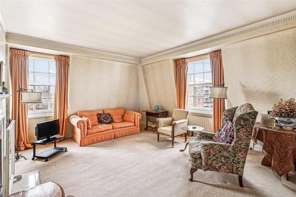 Property photo 3 of 10 Reception Room
