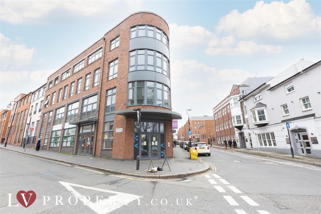 Property photo 1 of 12 N10.Jpg