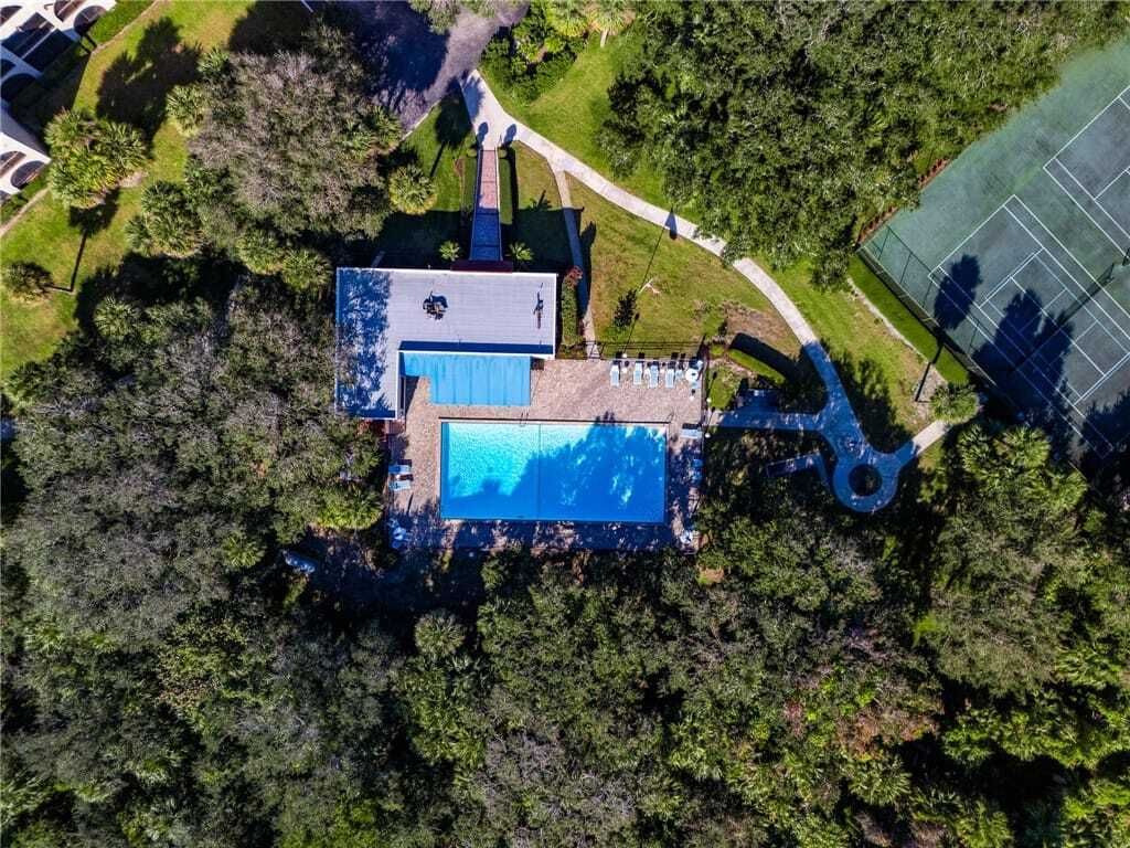 Property photo 1 of 31