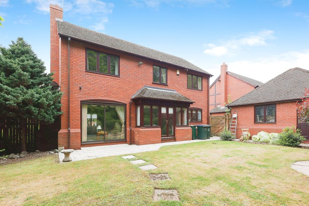 Property photo 1 of 15