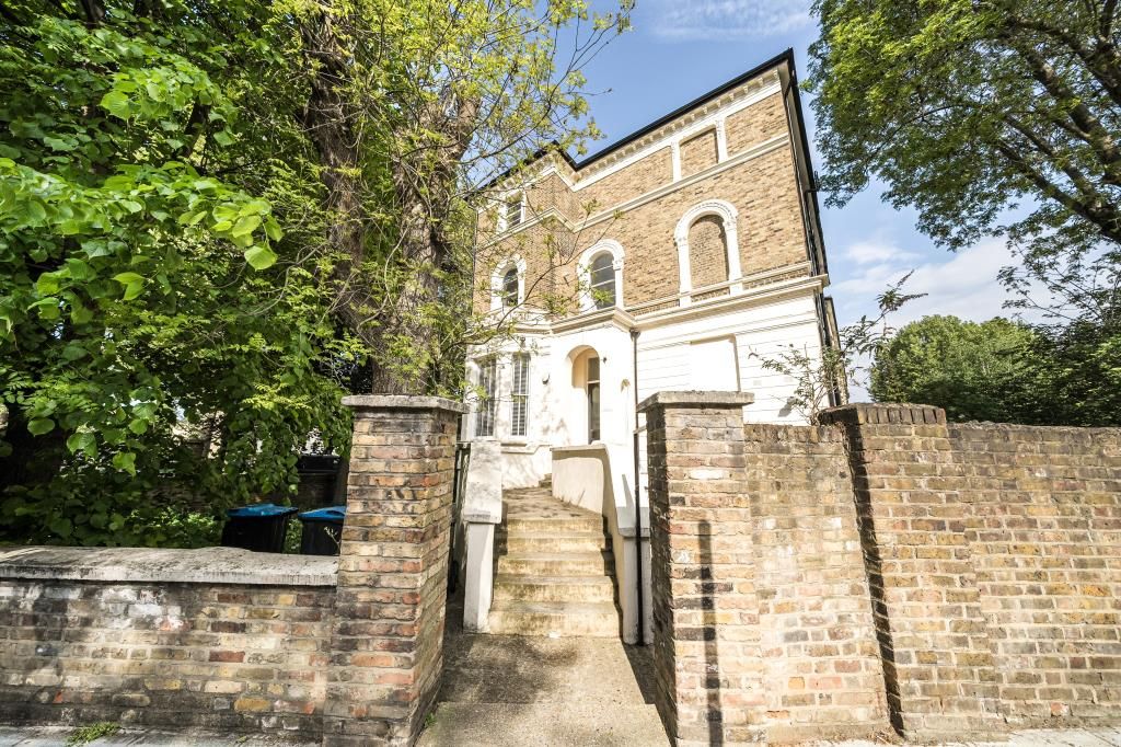 Property photo 1 of 19 External Front