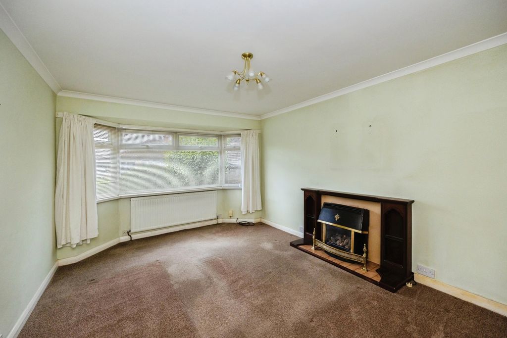 Property photo 2 of 17 Photo